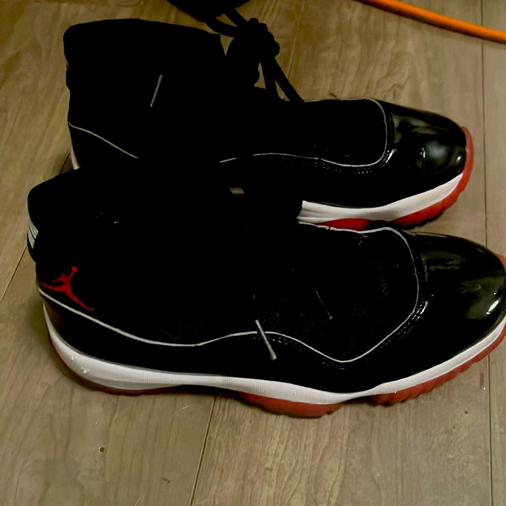 Jordan 11 breds
